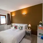 Konukevi Rio Aosta-servizi Di 4*