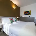 Rio Aosta-servizi Di Gasthuis 4*