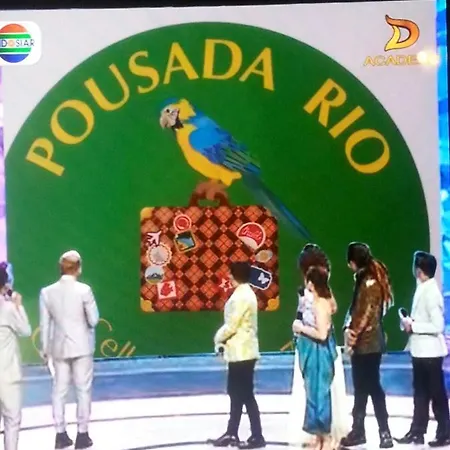 Rio Aosta-servizi Di 招待所 4*
