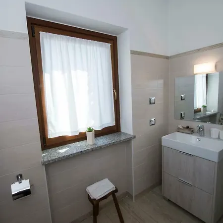 Rio Aosta-servizi Di Πανσιόν Saint-Christophe