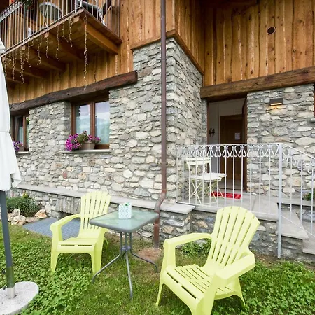Pensionat Rio Aosta-servizi Di 2*
